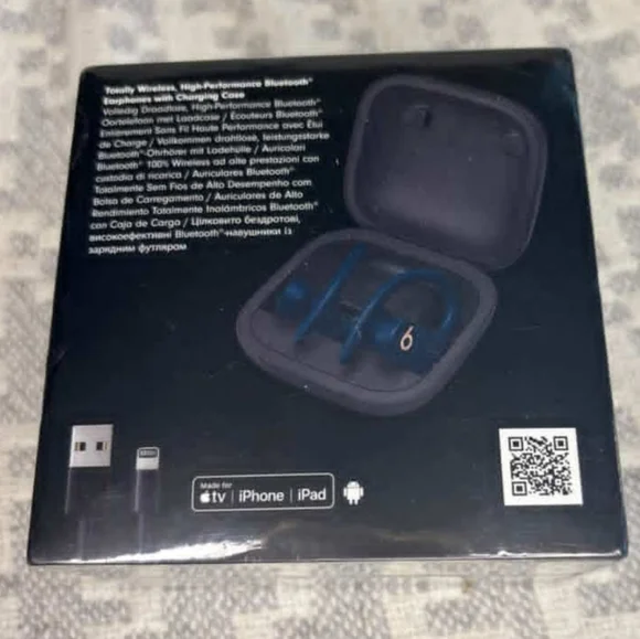 Beats by Dre Powerbeats Pro - Navy. New In Plastic - Picture 4 of 5